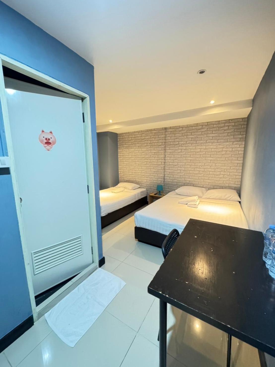 The Little Pig Sukhumvit Hotel Bangkok Eksteriør billede